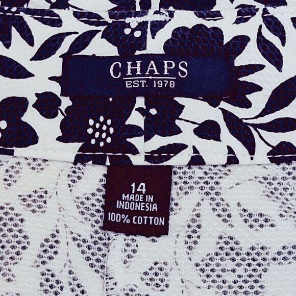 Chaps Blue Textured Floral Print 100% Cotton Mini Skirt Size 14 - Picture 4 of 5